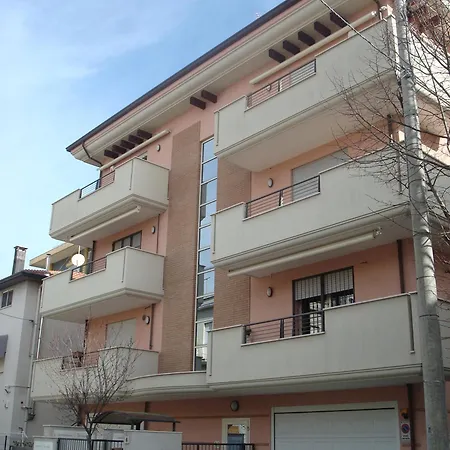 公寓 Elegante Rimini-ristorante Luciano-restaurant Luciano *